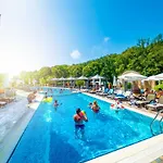 Hotel Marina White Sands 3*